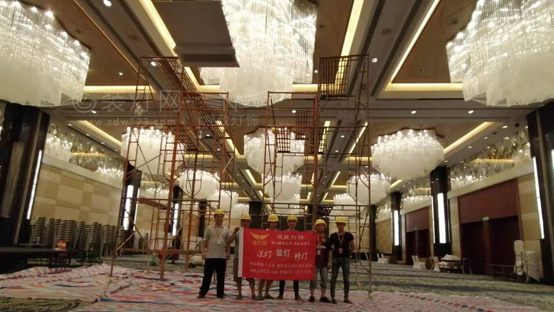 水晶灯挂网施工标准