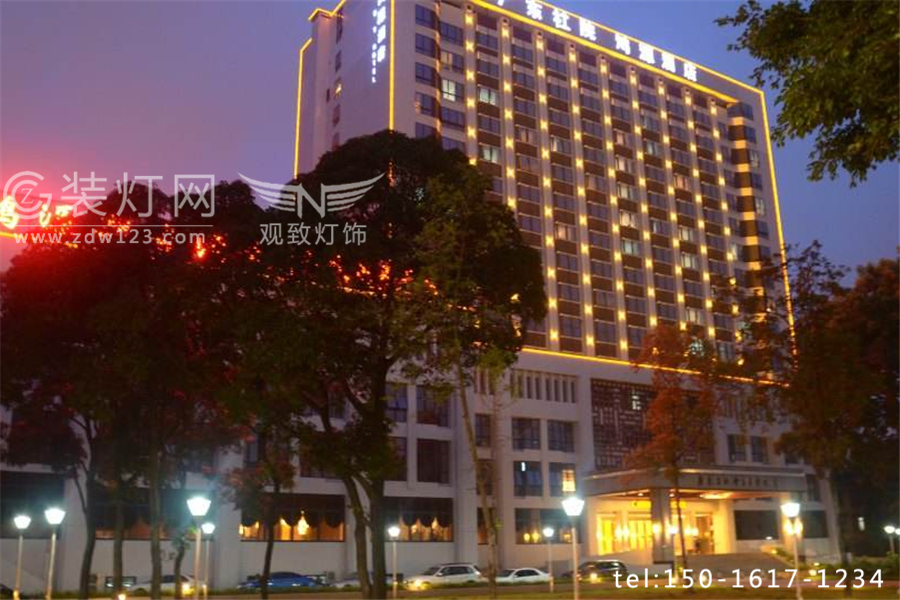 广州花都聚喜莱酒店夜景