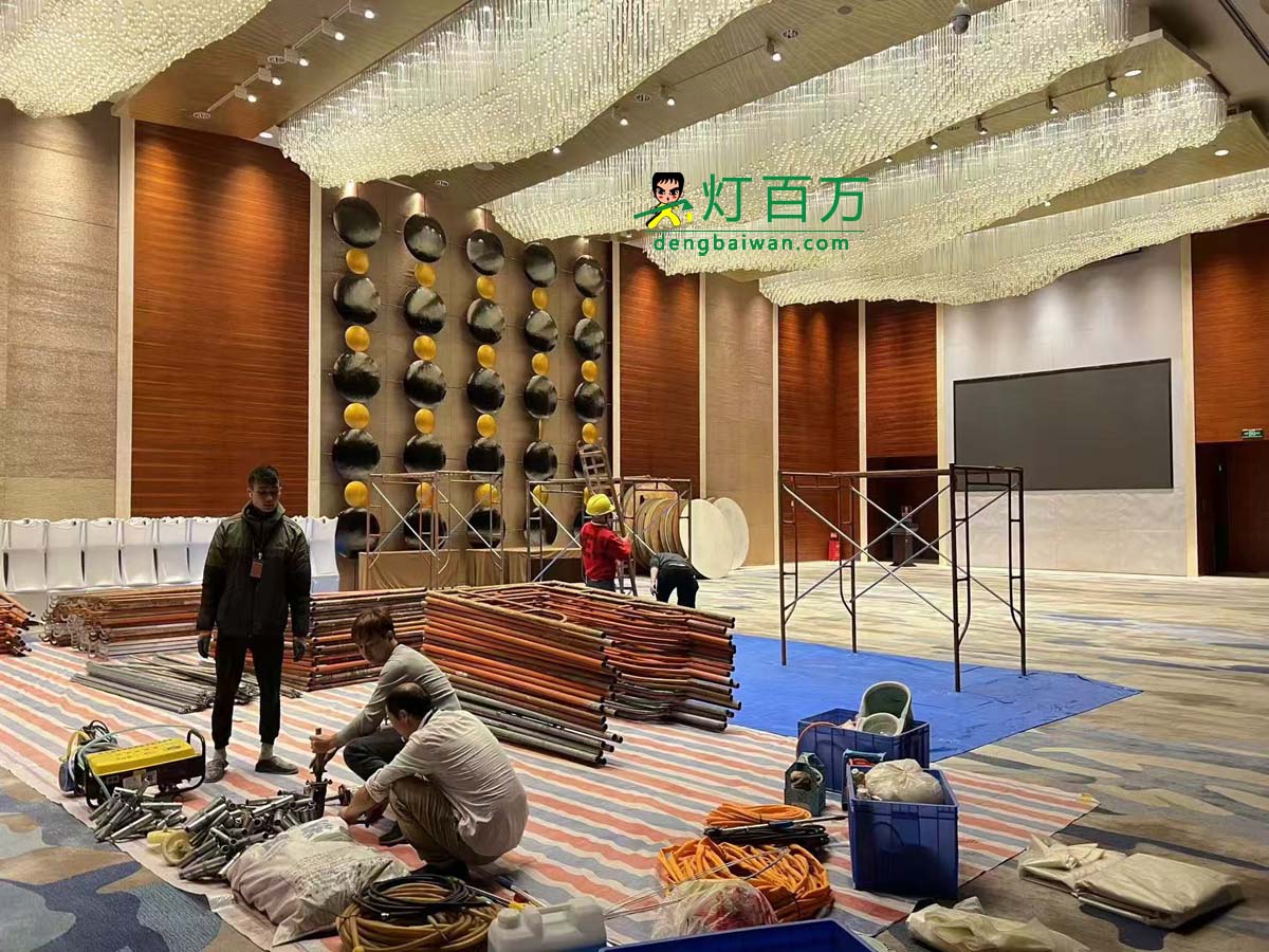 深圳市清洗灯具安装公司